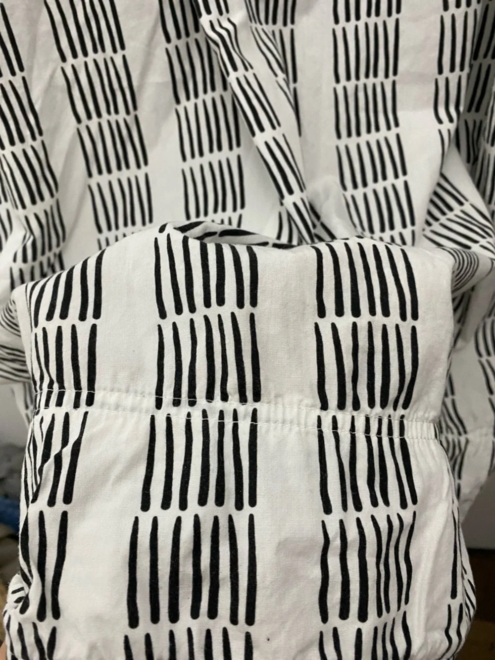 Anthropology Maeve Cotton Black and White Puff Sleeve Smocked Midi Dress - Picture 6 of 7